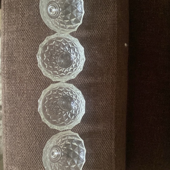 VTG, Mini Clear Lead Crystal Apple Shaped Trinket Box - Picture 2 of 2